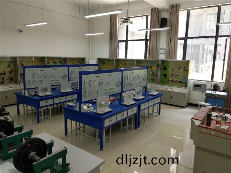 機(ji)械原理與機(ji)械(xie)設(she)計實(shi)訓(xun)室