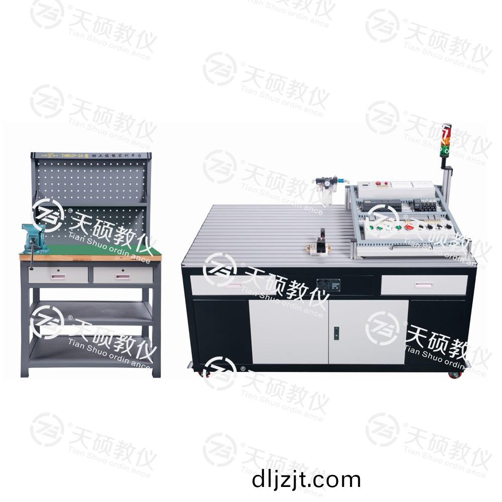 TSMTZK-2型(xing) PLC與(yu)機(ji)械(xie)傳(chuan)動(dong)基(ji)礎控製(zhi)實(shi)訓(xun)檯(tai)