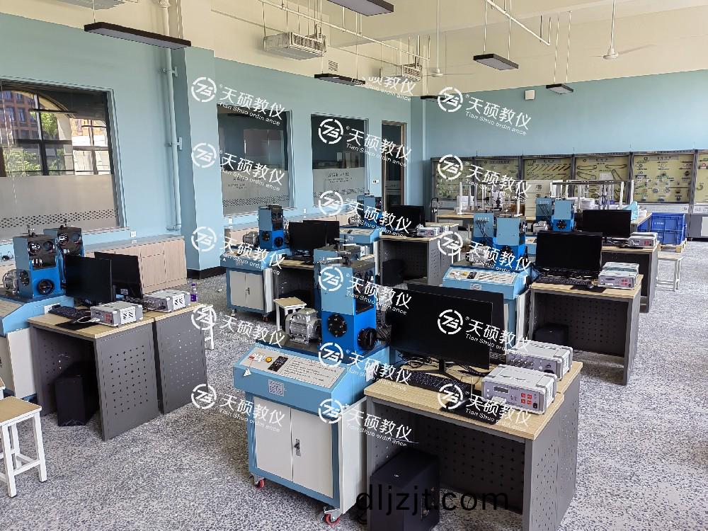 中原科(ke)技學院(yuan)新校區理(li)工(gong)學(xue)部實(shi)驗(yan)室建(jian)設(she)項目(mu) 順利安(an)裝(zhuang)、調試(shi)、培訓、驗收(shou)通(tong)過